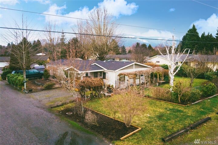 Property Photo:  401  Briza Lane  WA 98284 
