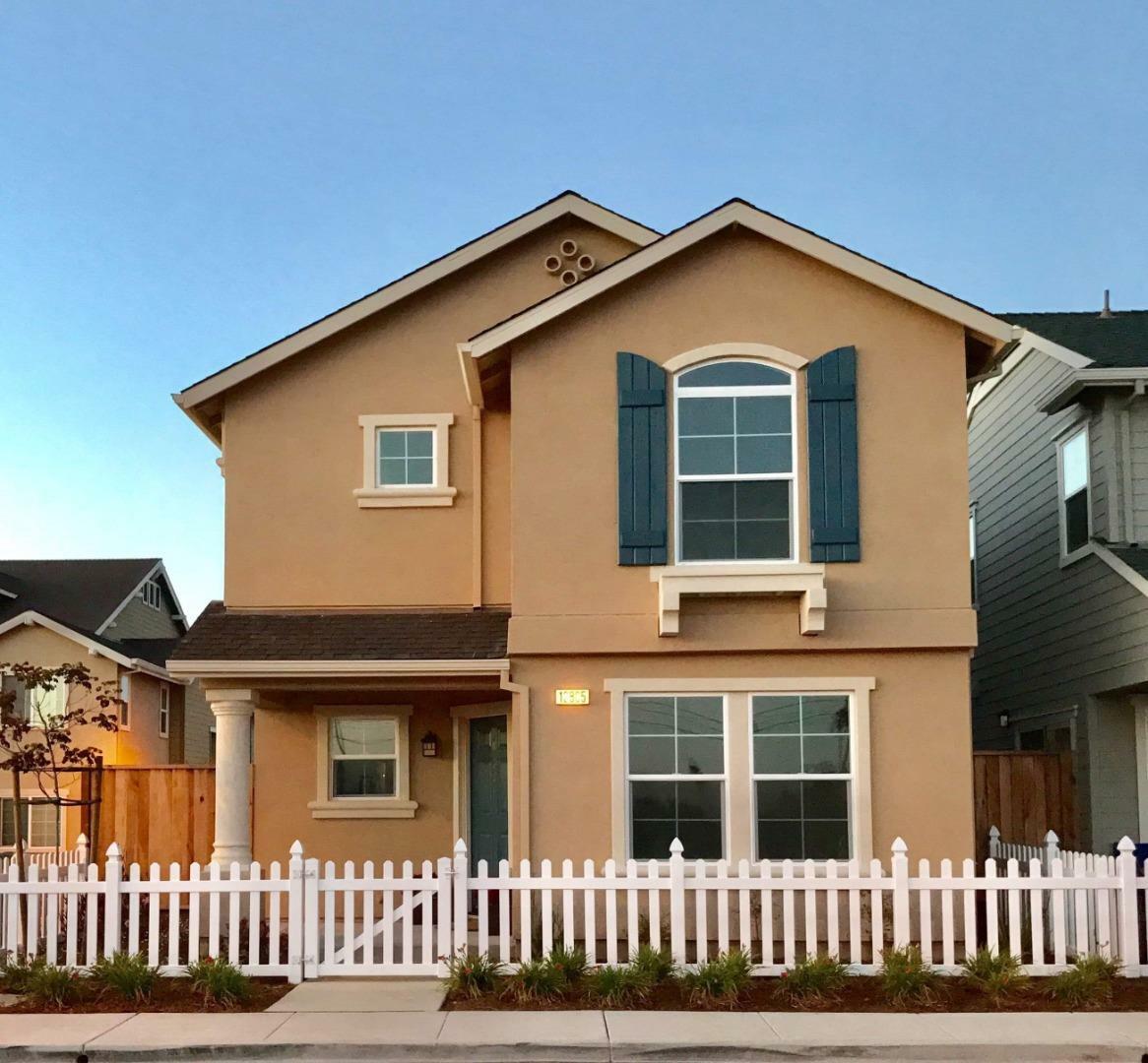 Property Photo:  12805 Rogge Village Loop  CA 93906 