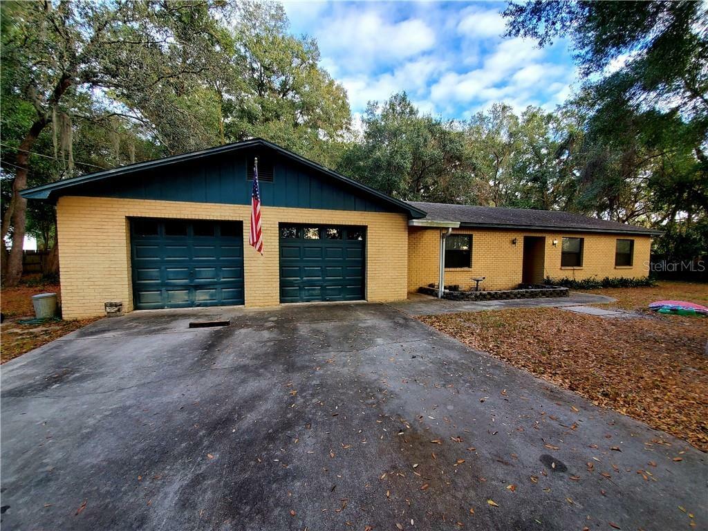 Property Photo:  2020 Providence Road  FL 33511 