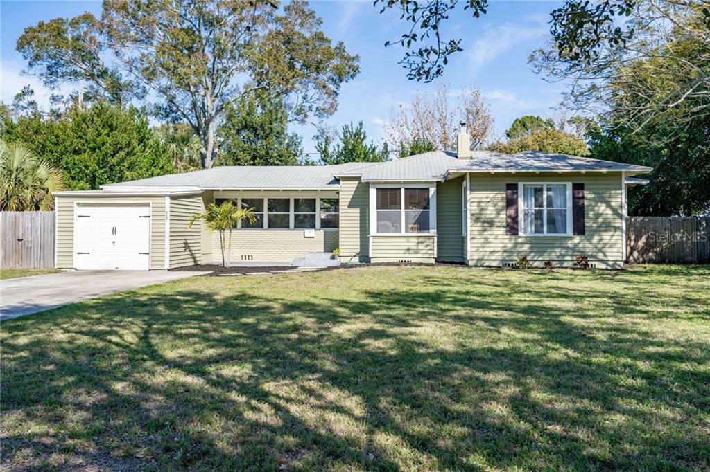 Property Photo: 6087 5th Avenue N FL 33710