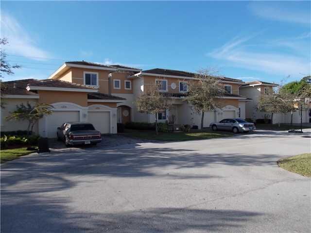Property Photo:  2583 Langrove Lane SW  FL 32962 