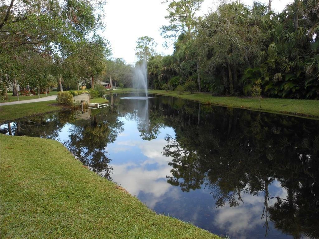 Property Photo:  2150 Pine Creek Boulevard 205  FL 32966 