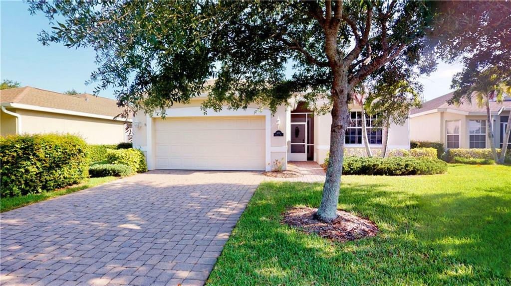 Property Photo: 3207 Anthem Way FL 32966