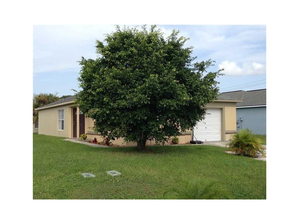 Property Photo: 4875 29th Avenue FL 32967
