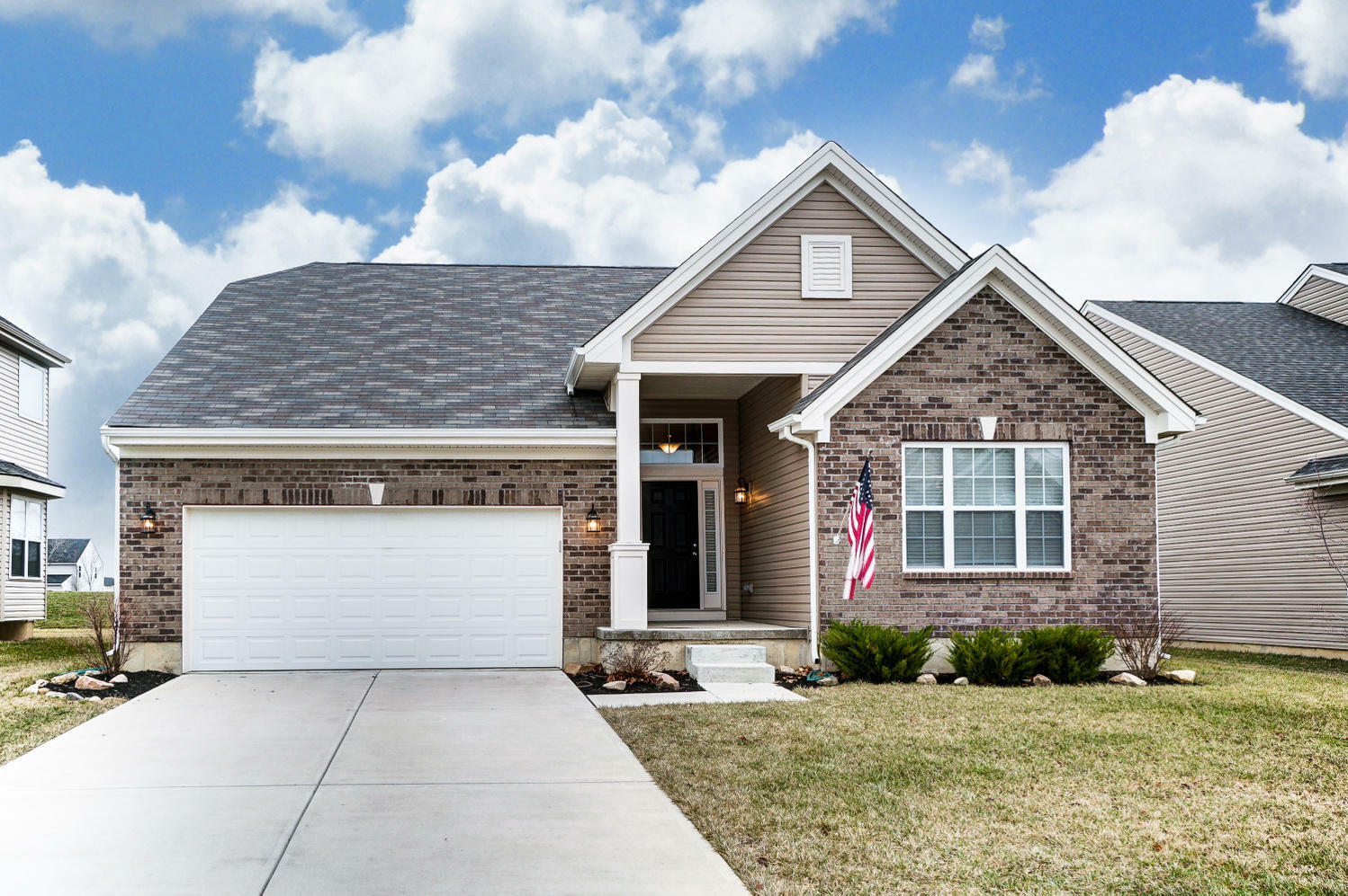 Property Photo:  4149 Spicebush Drive  OH 45371 