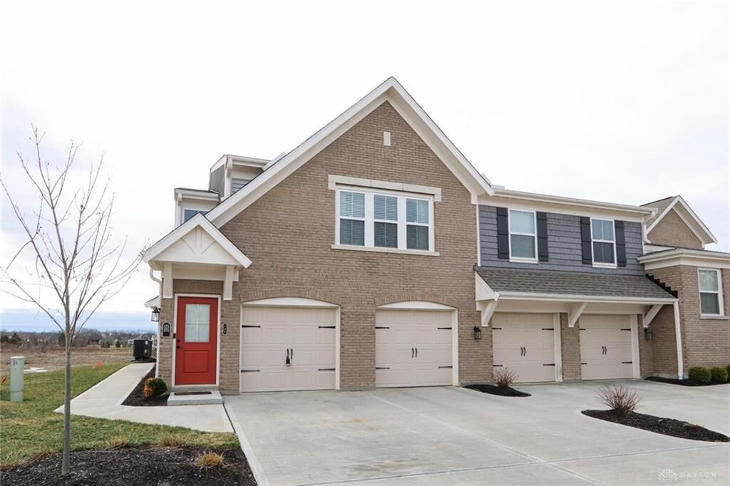 Property Photo: 125 Waterhaven Way OH 45066
