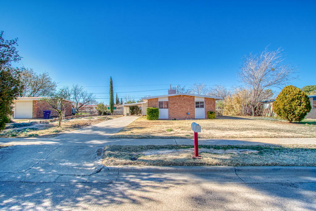 Property Photo:  4621 Bobolink Way  TX 79922 