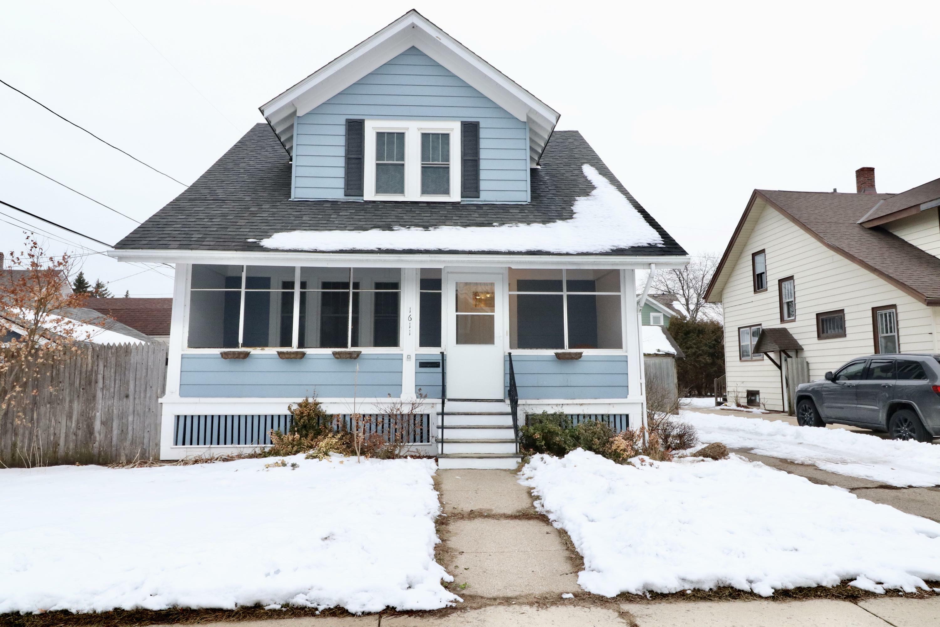 Property Photo:  1611 70th St  WI 53143 