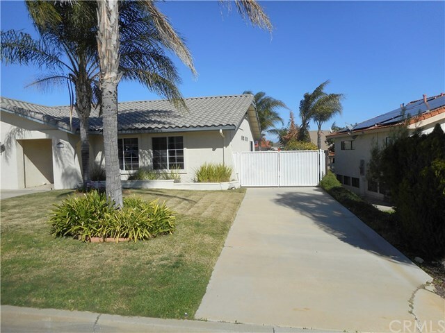 Property Photo:  22510 Pin Tail Drive  CA 92587 