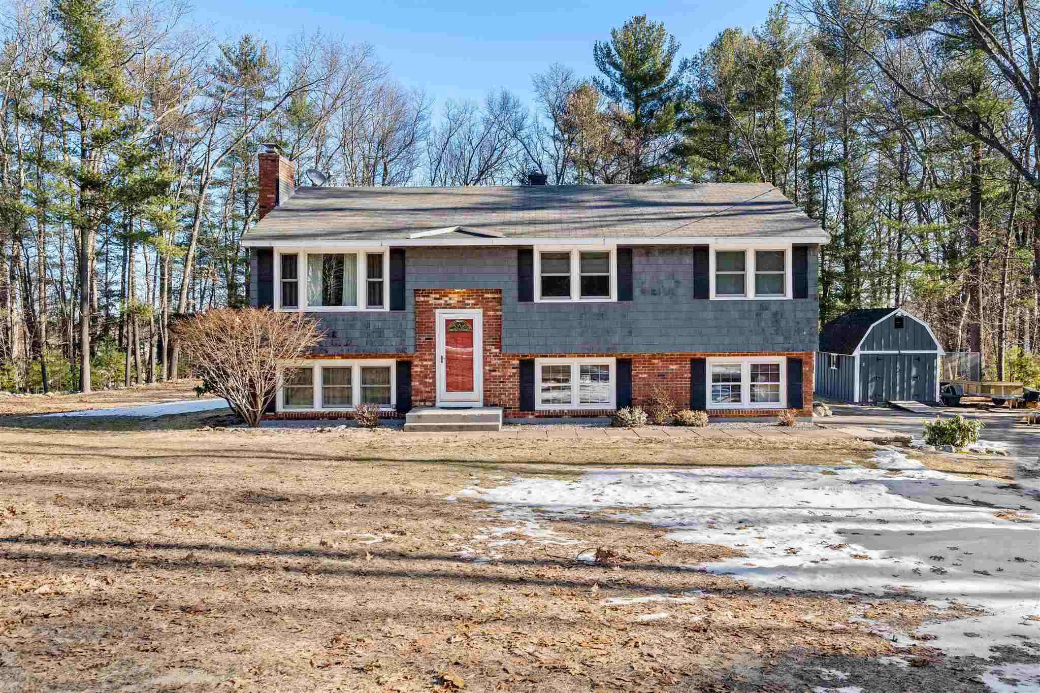Property Photo: 7 Currier Drive NH 03053