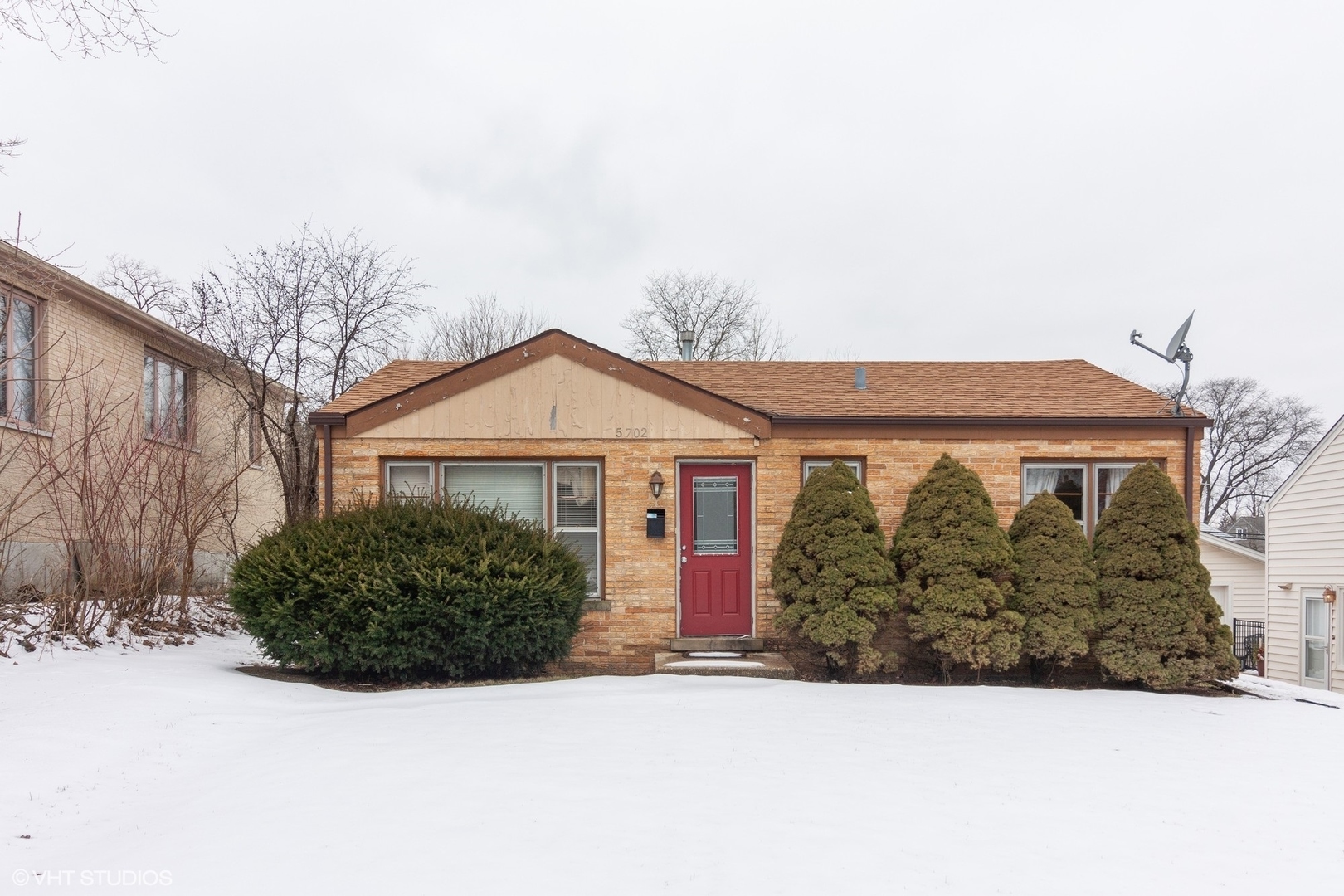 Property Photo: 5702 Lyman Avenue IL 60516