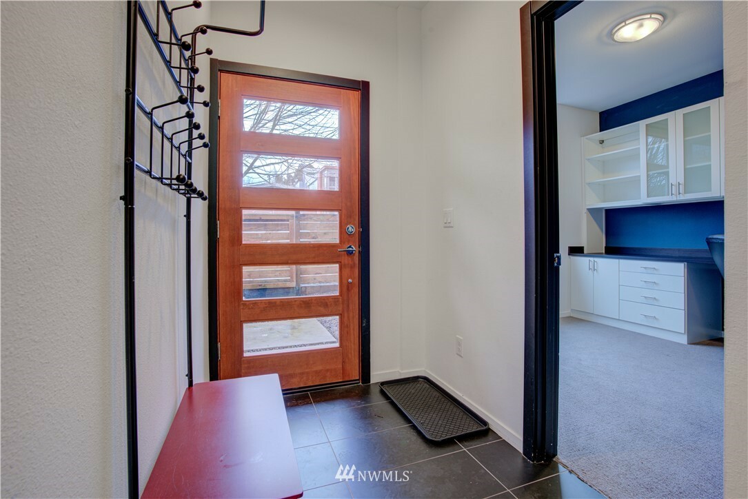 Property Photo: 1719 NW 64th Street A WA 98107