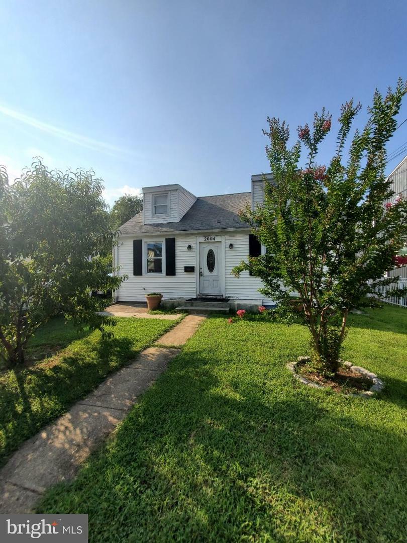 Property Photo: 2004 Roanoke Street MD 20782