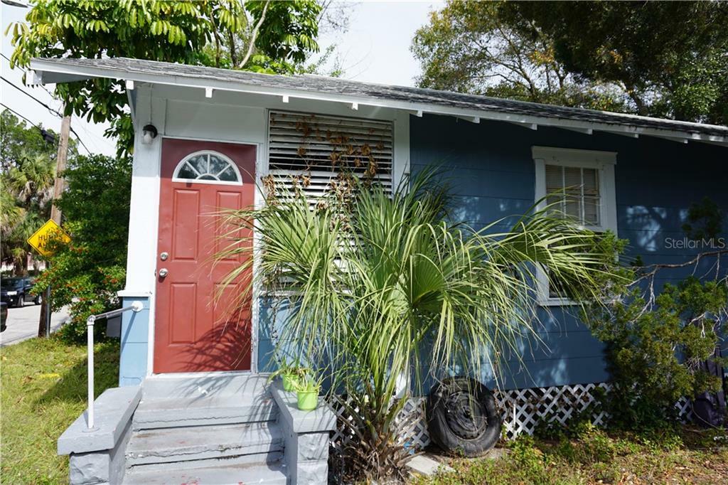 Property Photo:  2118 Walton Street S  FL 33712 