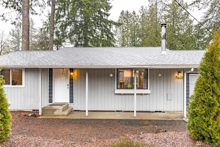 Property Photo: 7603 Greenridge Lp SW WA 98512