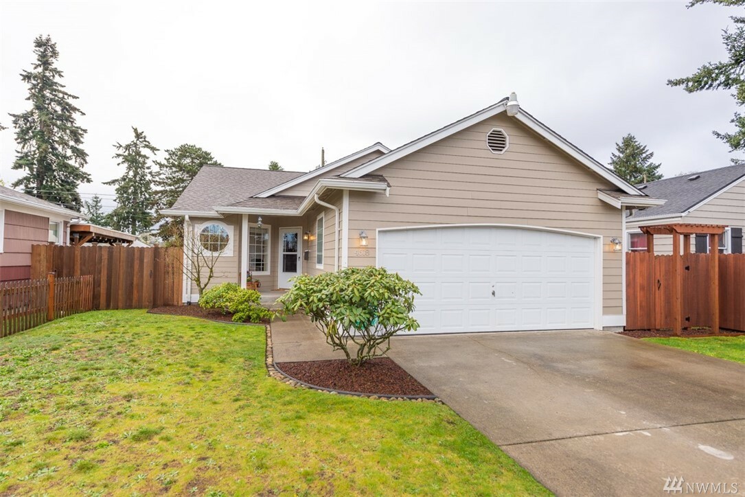 Property Photo:  4618 S Reade St  WA 98409 