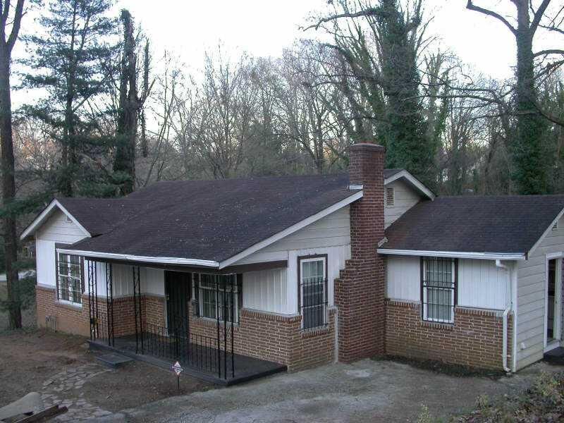 Property Photo:  631 S  Eugenia Place NW   30318 