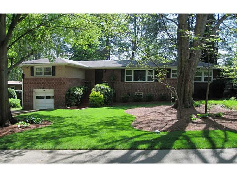 Property Photo:  3659 Admiral Drive   30341 