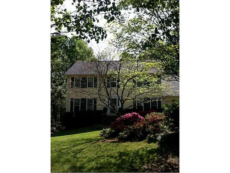 Property Photo: 2170 Wenlok Trail 30066