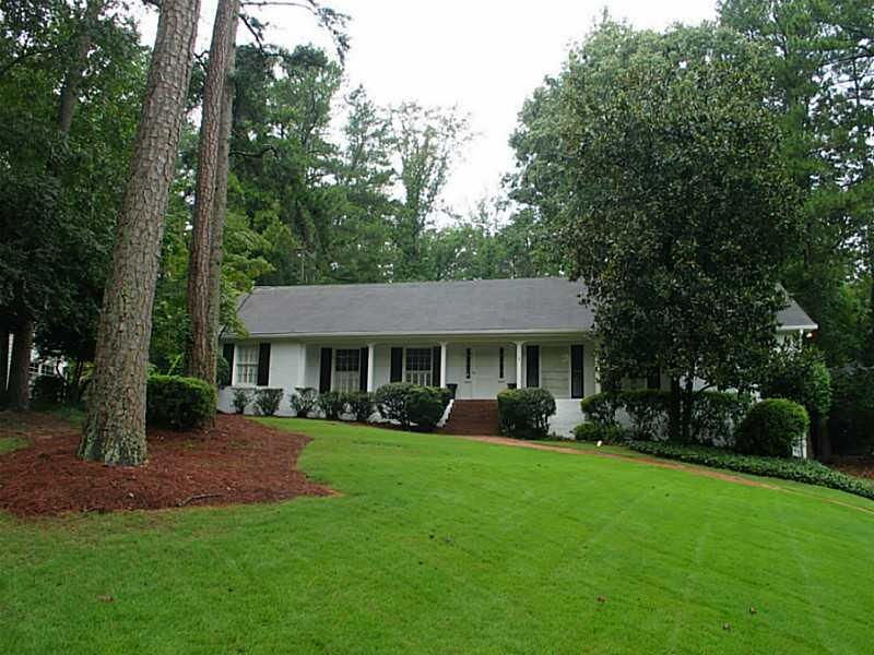 Property Photo:  4920 Northway Drive NE 4920   30342 