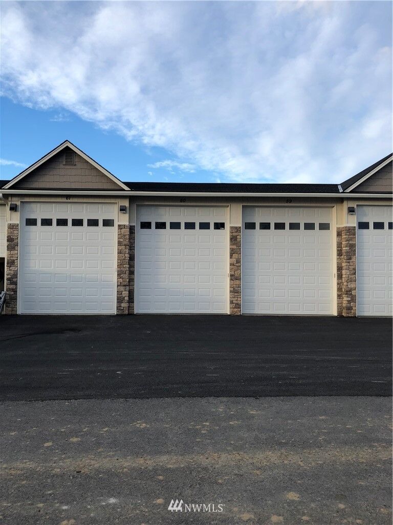 Property Photo:  9967  W.8 Road NW B61  WA 98848 