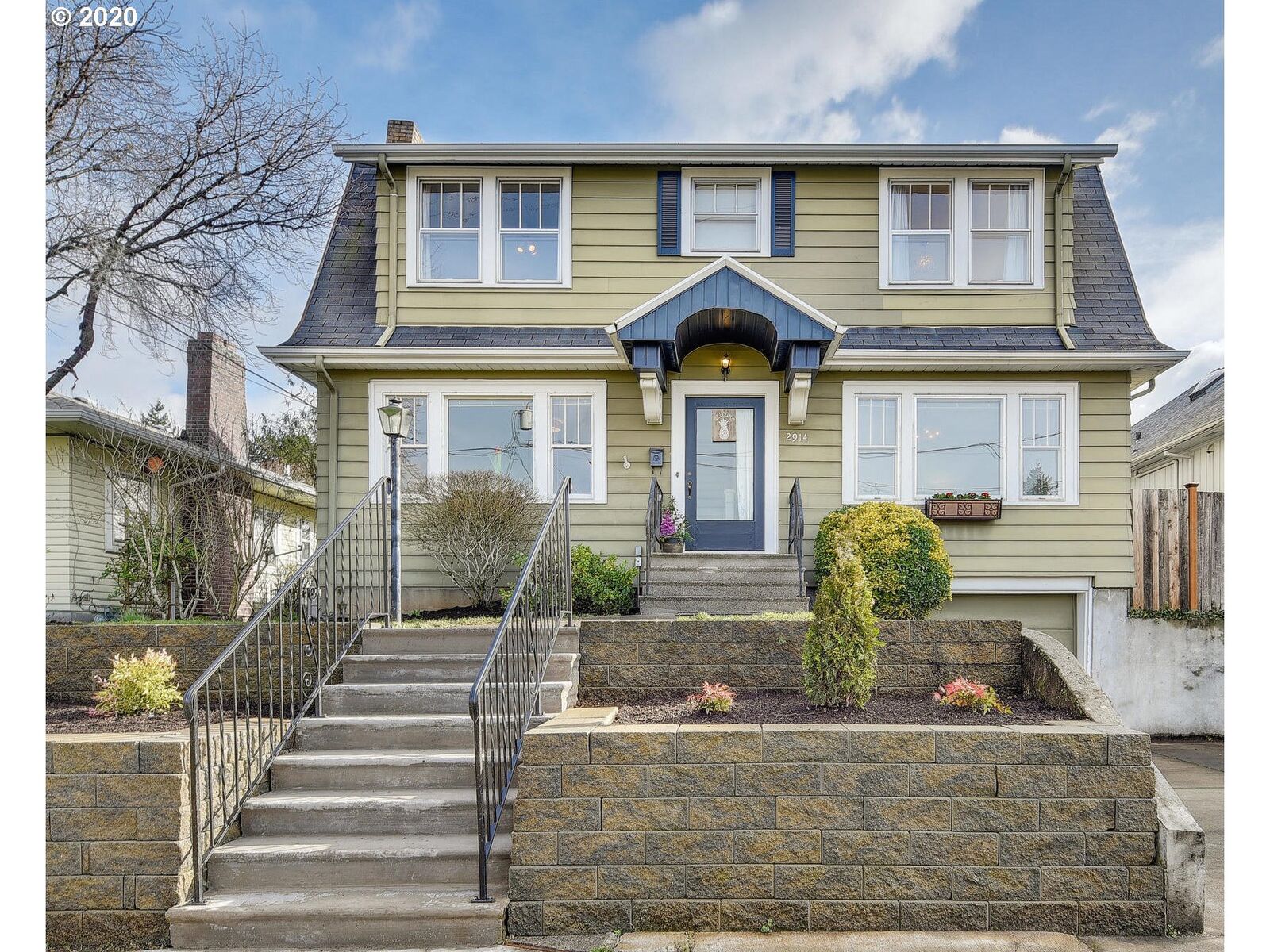 Property Photo: 2914 NE 60th Ave OR 97213