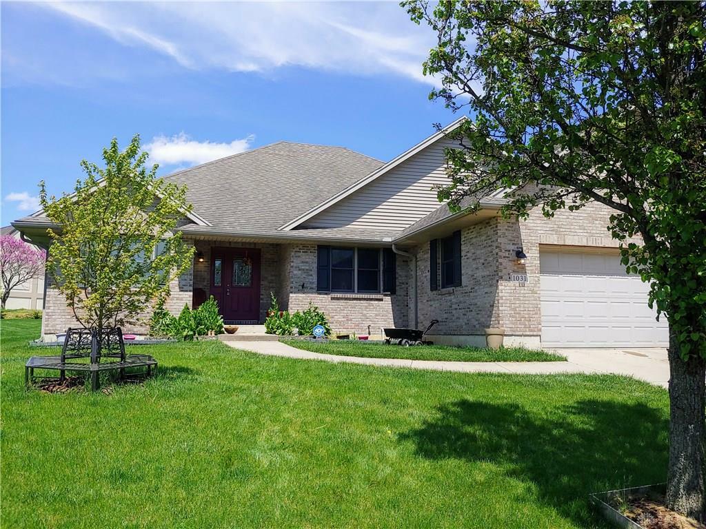 Property Photo:  1031 Hickory Trail Drive  OH 45177 