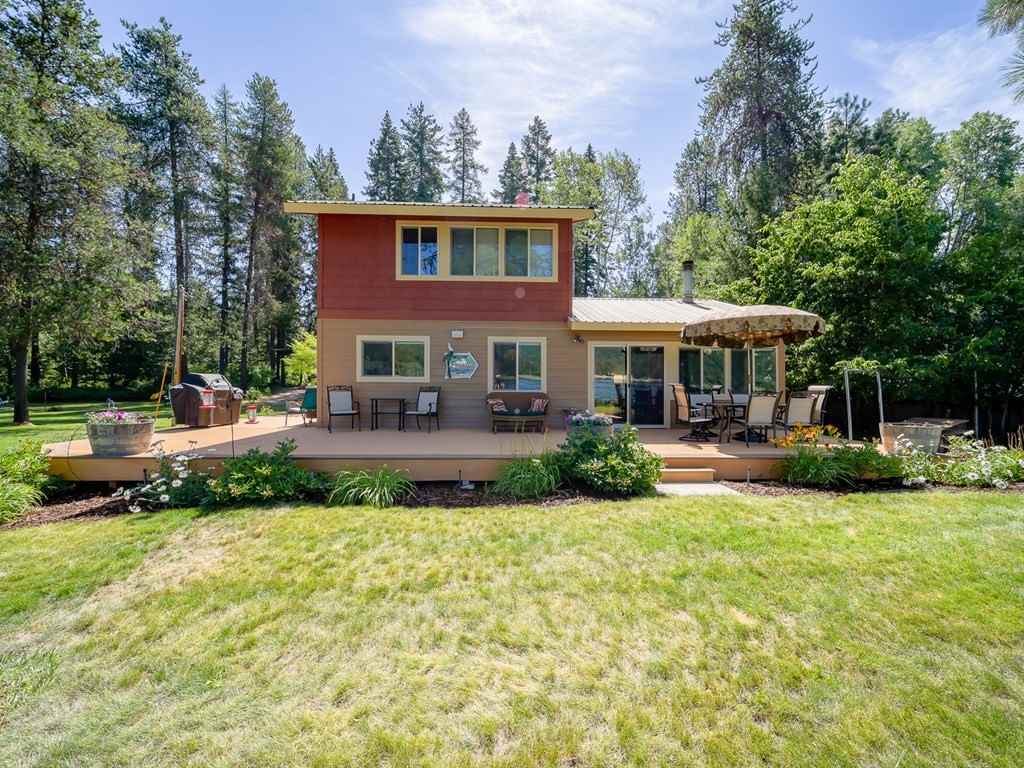 Property Photo:  1071 Riverbend Loop Rd  WA 99119 