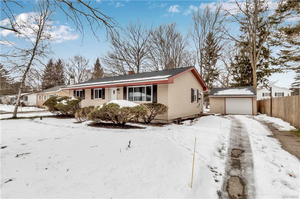 Property Photo: 784 Martin Drive NY 14052
