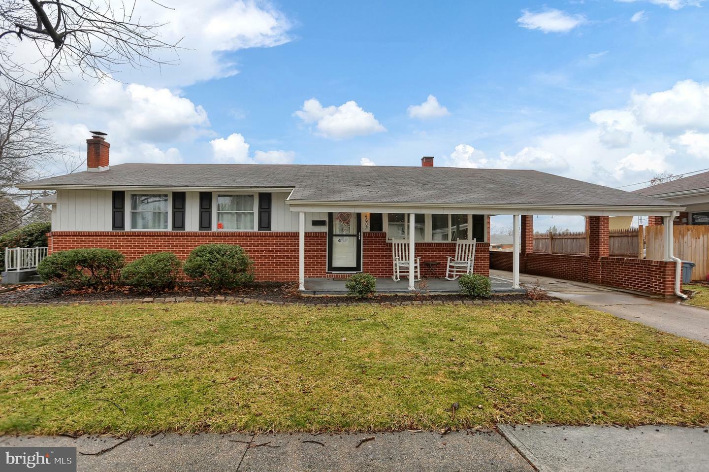 Property Photo:  4602 N Clearview Drive  PA 17011 