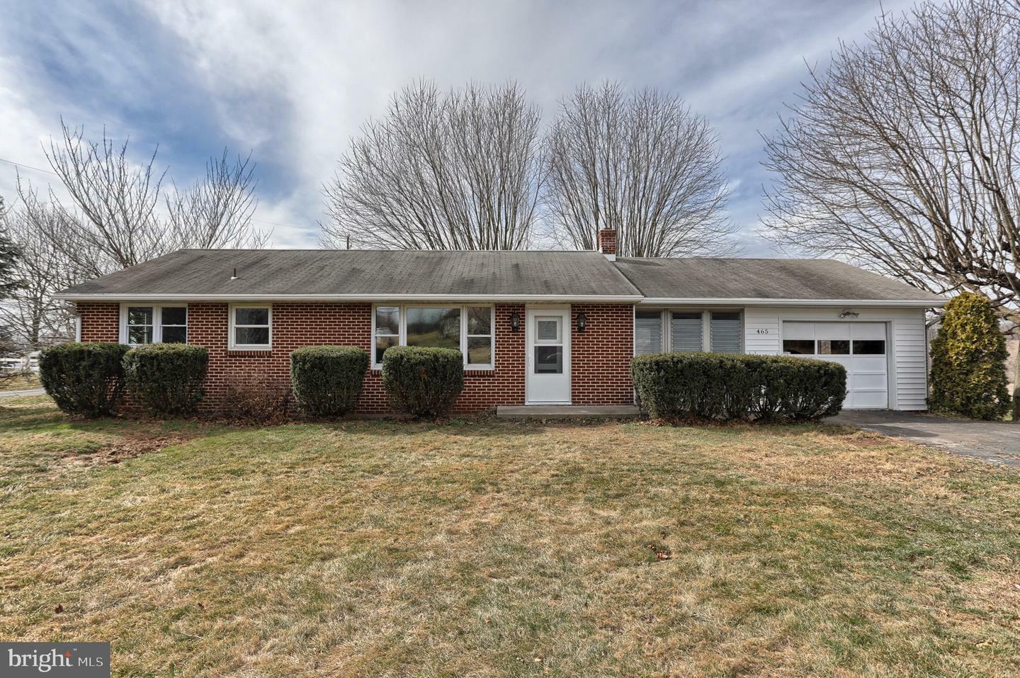 Property Photo:  465 Oberlin Road  PA 17057 