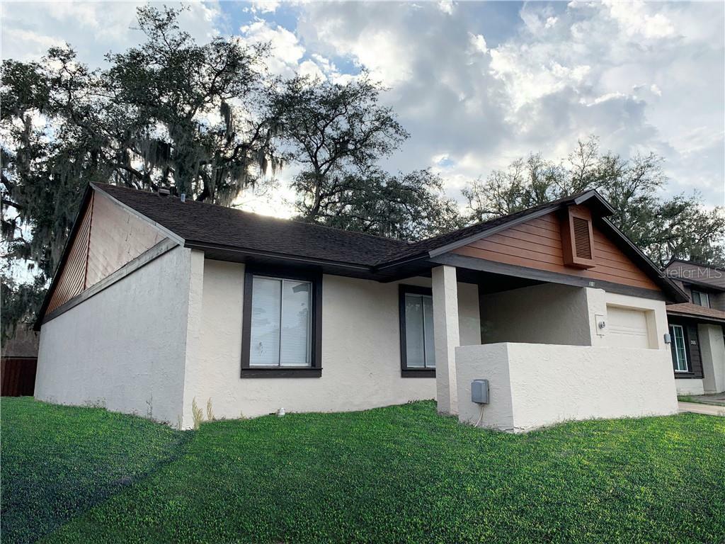 Property Photo:  210 Clear Lake Circle  FL 32773 