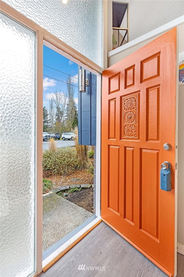 Property Photo:  9905 S 232nd Street  WA 98031 