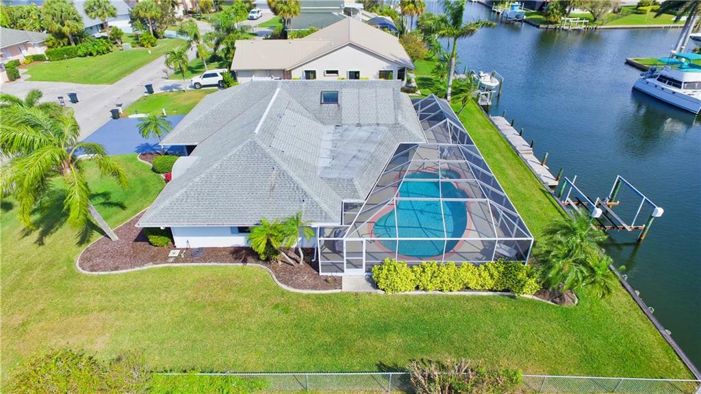 122 Queen Bess Court  Hutchinson Island FL 34949 photo