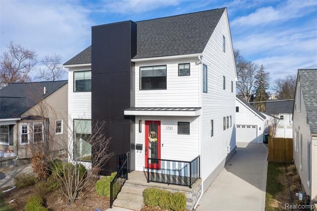 Property Photo: 1731 Cole Street MI 48009