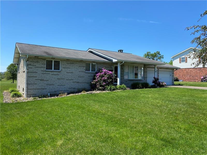 Property Photo: 2003 Valley Forge Dr PA 15425