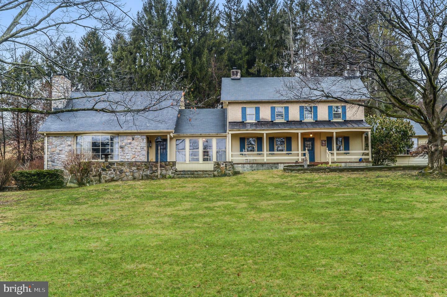 Property Photo: 2213 Old Route 100 PA 19504