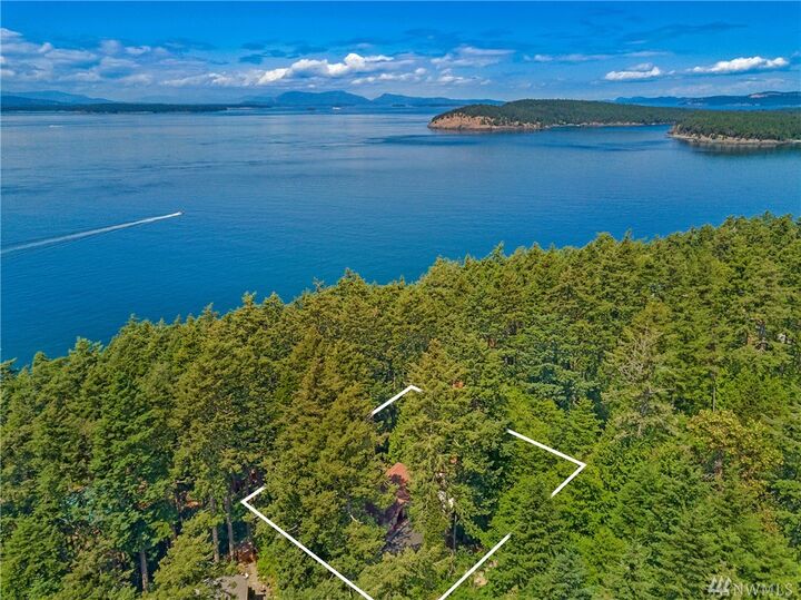 Property Photo: 188 Madrona Drive WA 98250