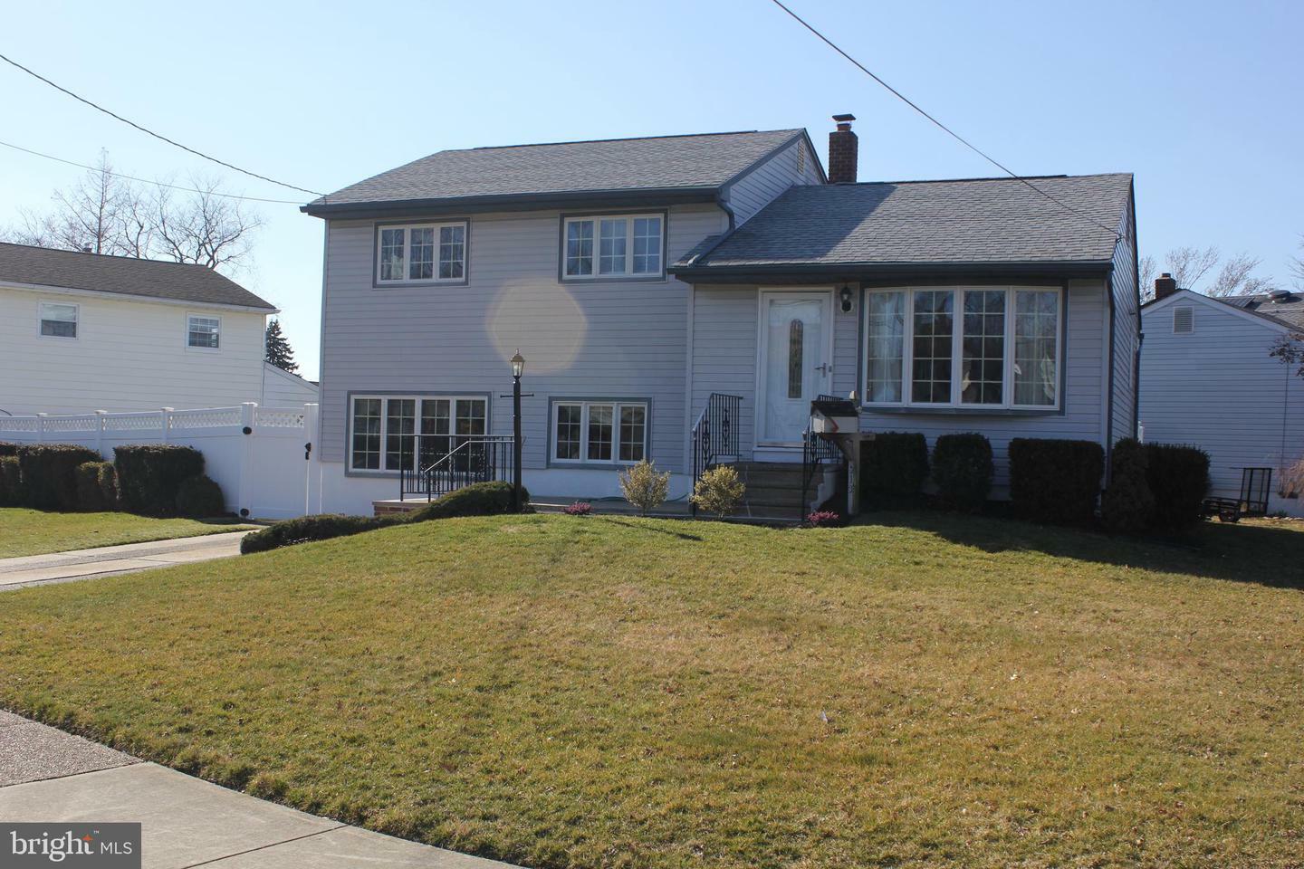 Property Photo:  613 Williams Avenue  NJ 08078 