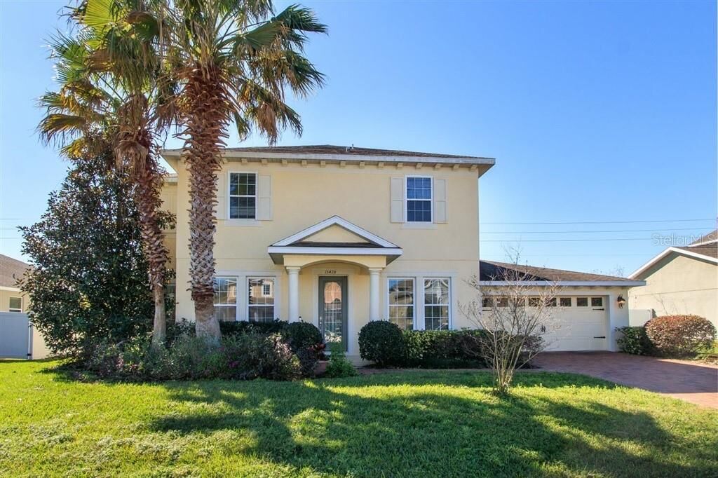 Property Photo:  15428 Firelight Drive  FL 34787 
