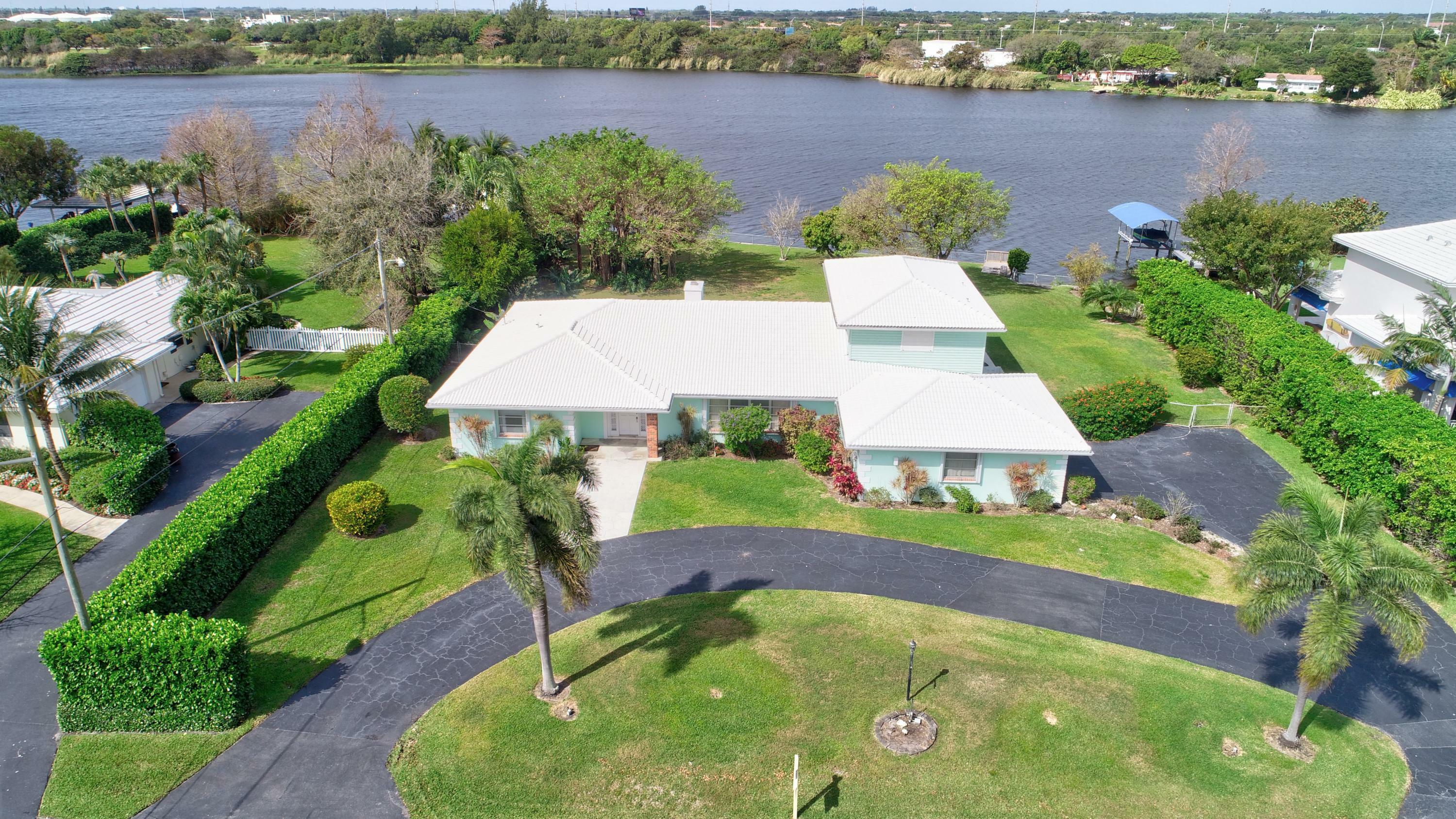 Property Photo:  1950 Lake Drive  FL 33444 