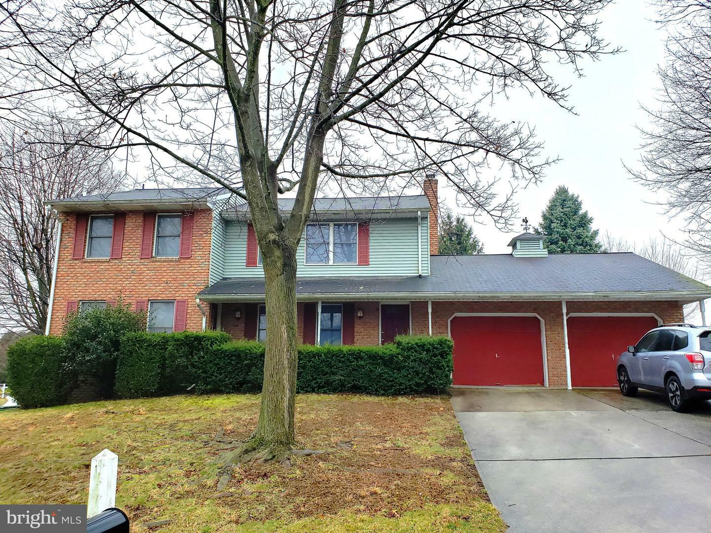 Property Photo:  2101 Foxfire Drive  PA 17055 