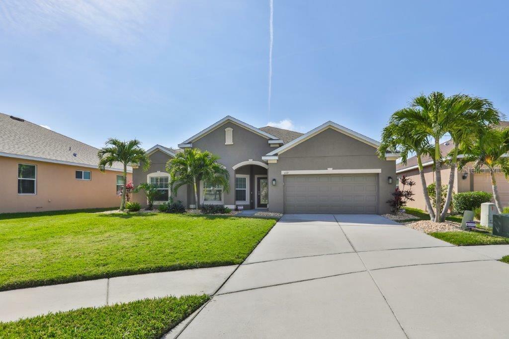 Property Photo:  622 15th Avenue NW  FL 33570 