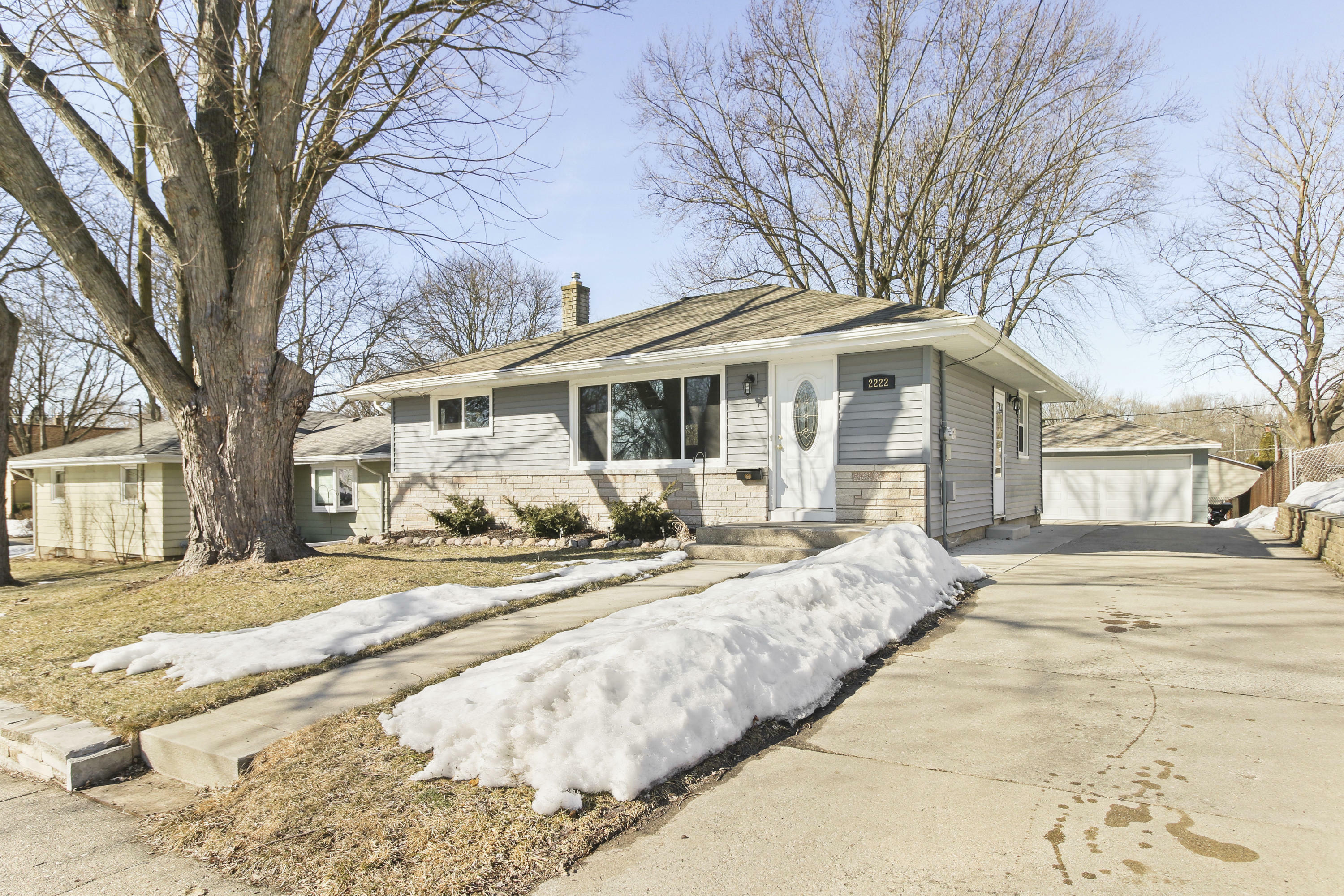 2222 Norton Ave  Waukesha WI 53188 photo