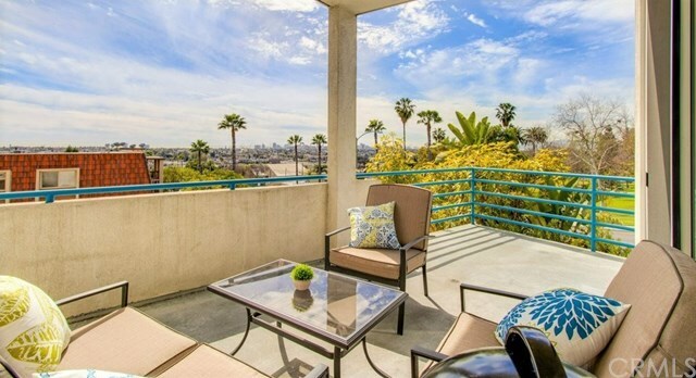 Property Photo:  2100 E Hill Street 16  CA 90755 