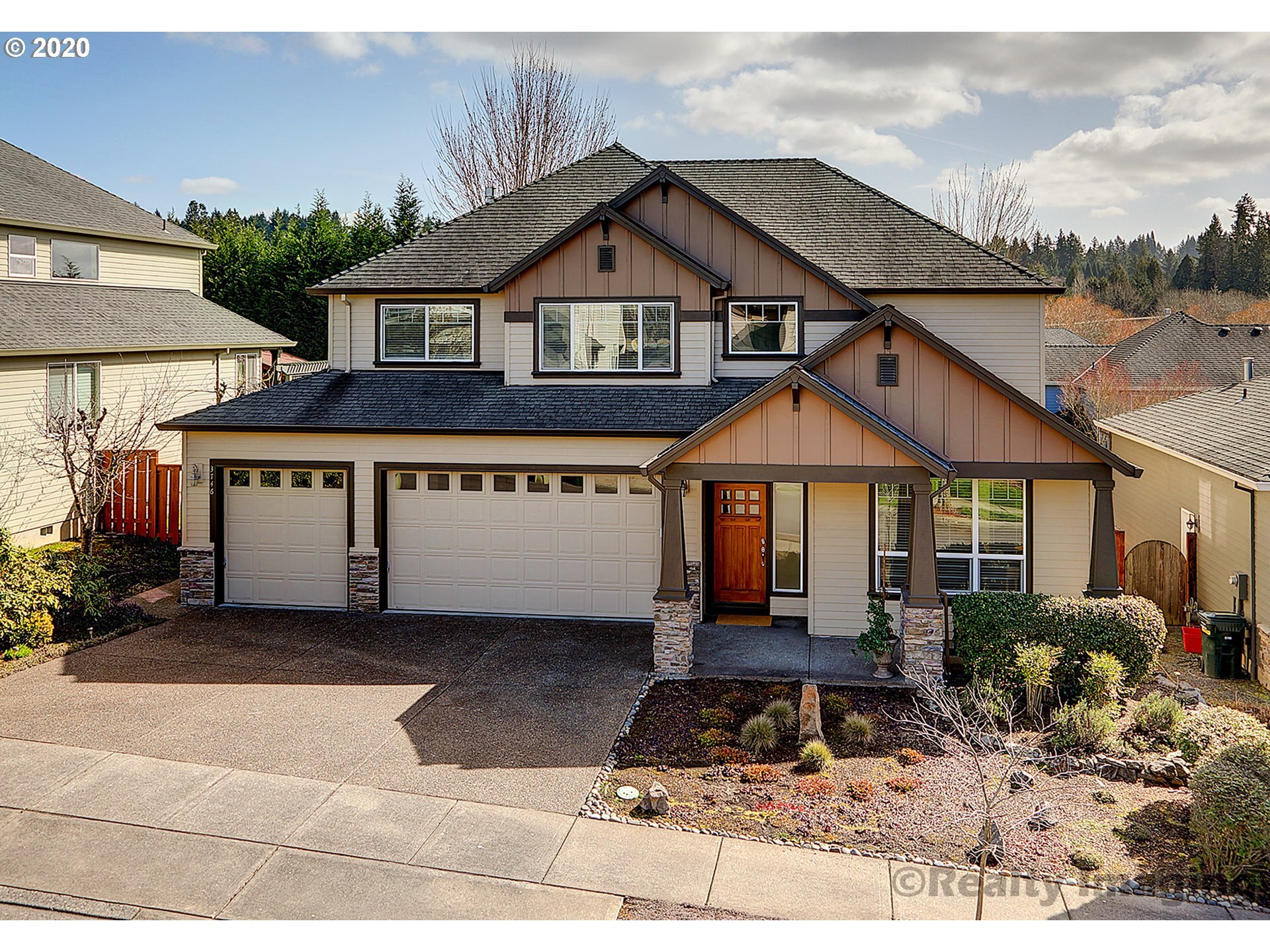 Property Photo: 3746 NW Talamore Ter OR 97229