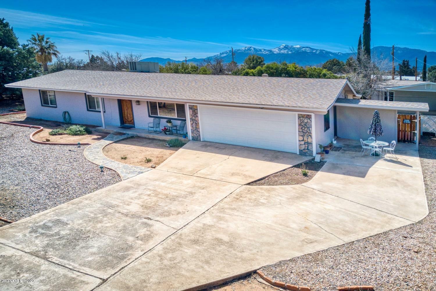 Property Photo: 2616 Oriole Drive AZ 85635
