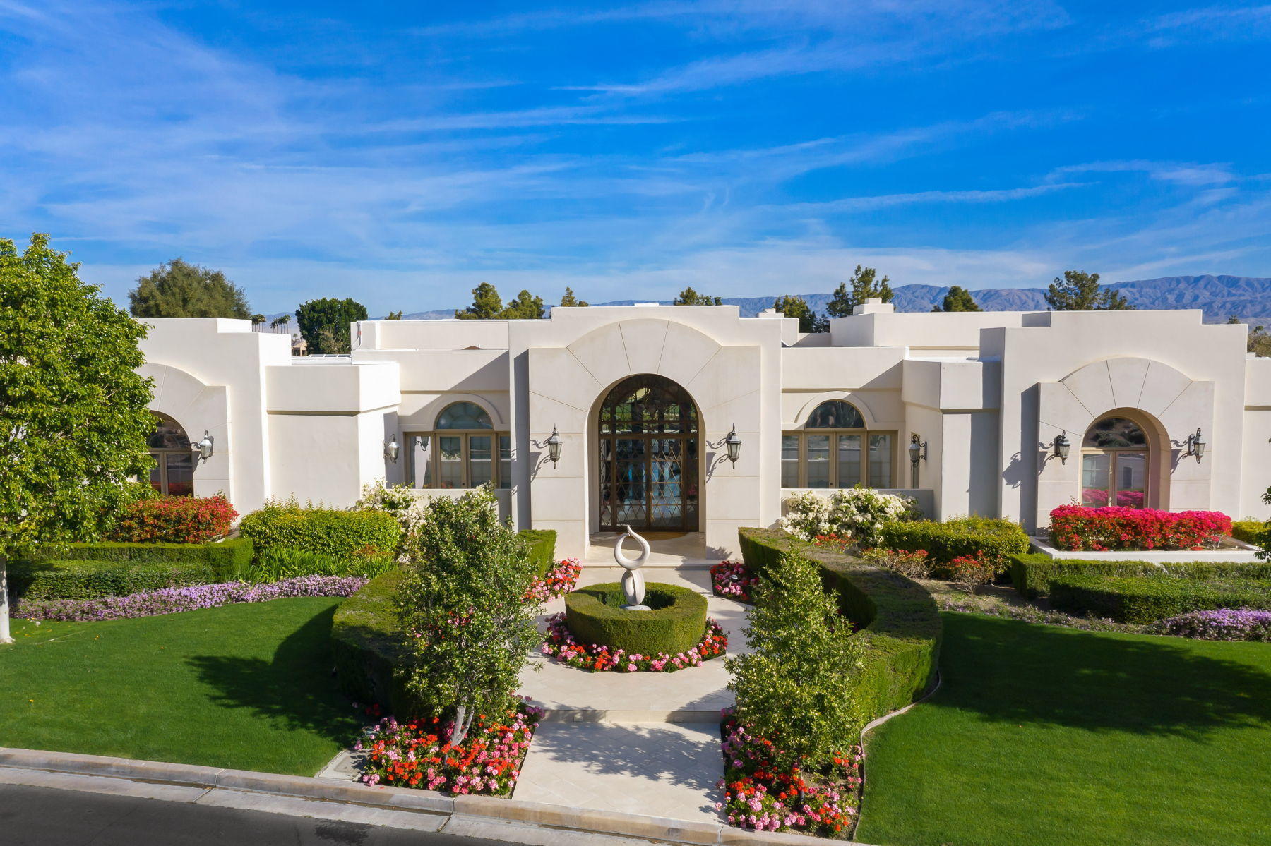 Property Photo: 47805 E Vintage Drive CA 92210