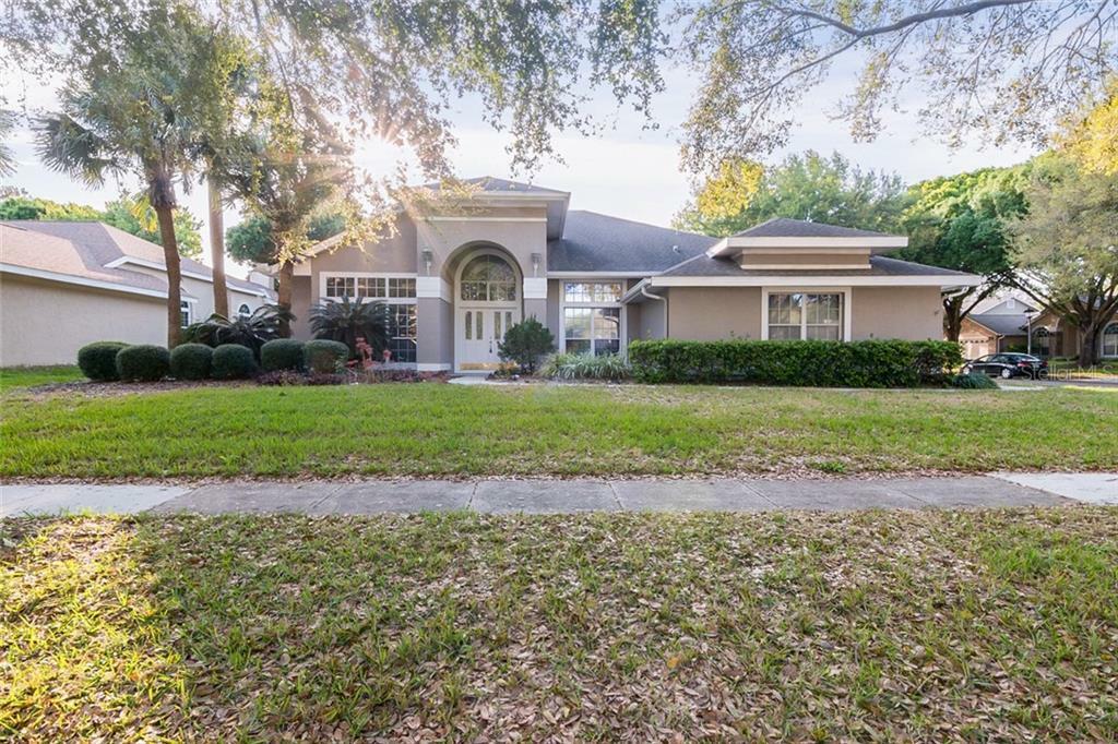 Property Photo:  7854 Bridgestone Drive  FL 32835 