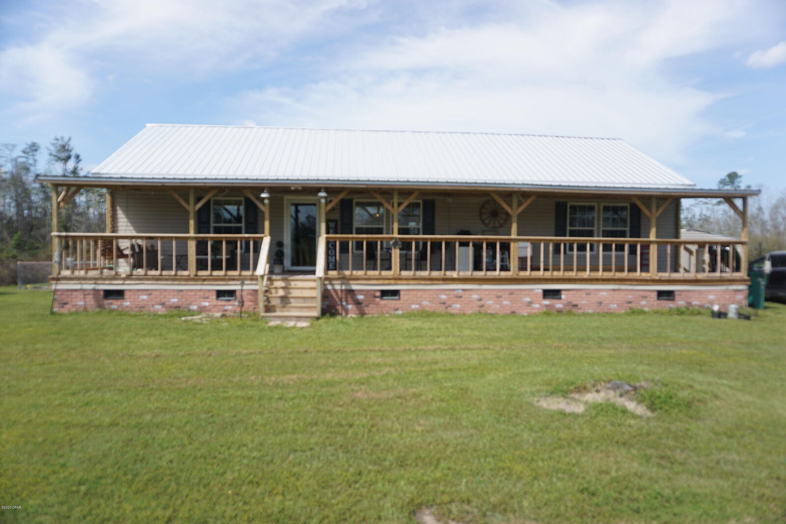 Property Photo:  1269 Dipper Road  FL 32448 